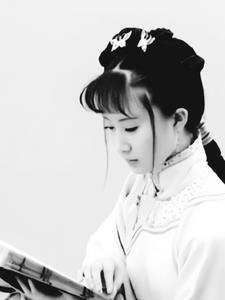 穿书董鄂妃